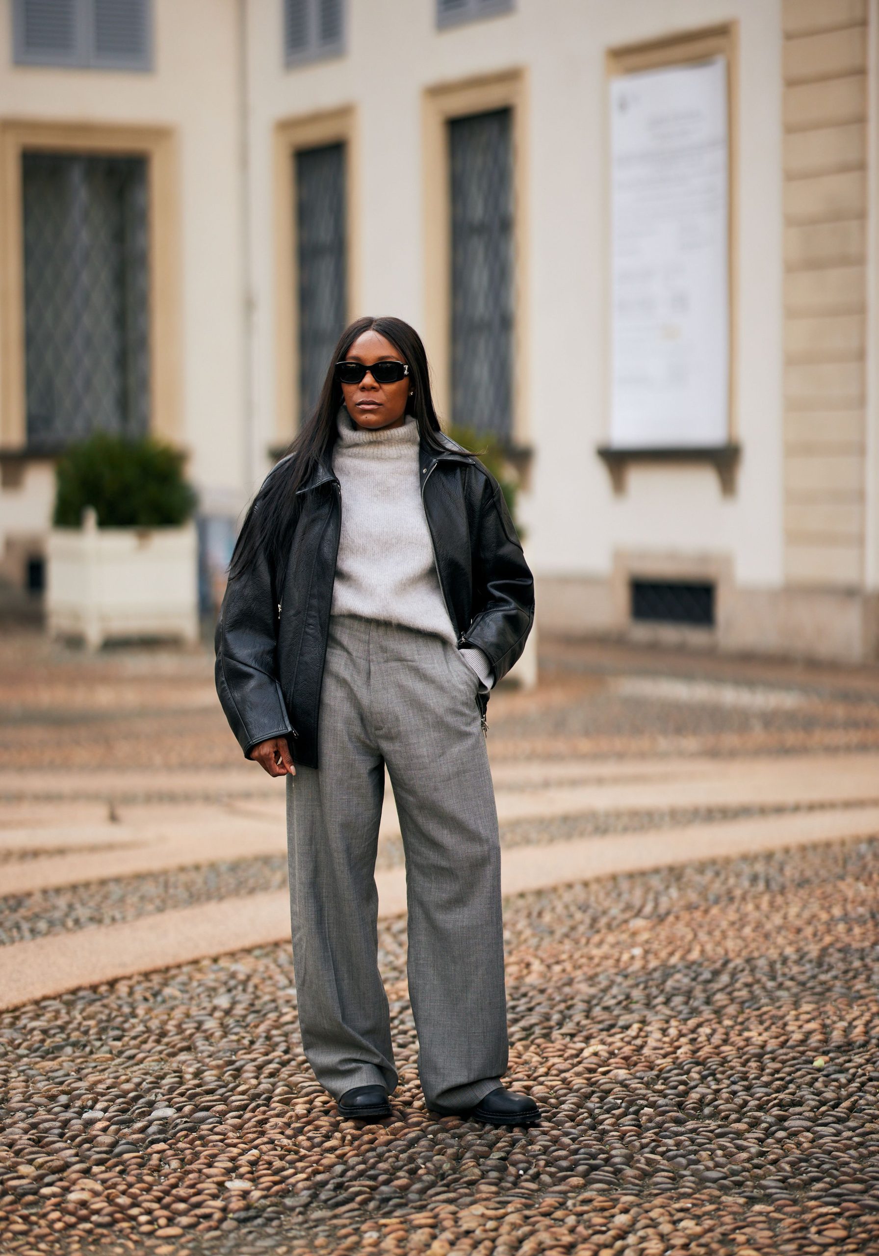 Avowed's Anniversary Update: New Game Plus, Distinct Weapon, and Photo Mode