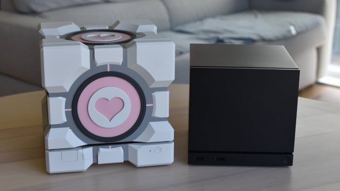Valve Obliterates Steam Machine Companion Cube Case Following Creators' Inability to Obtain Authorization